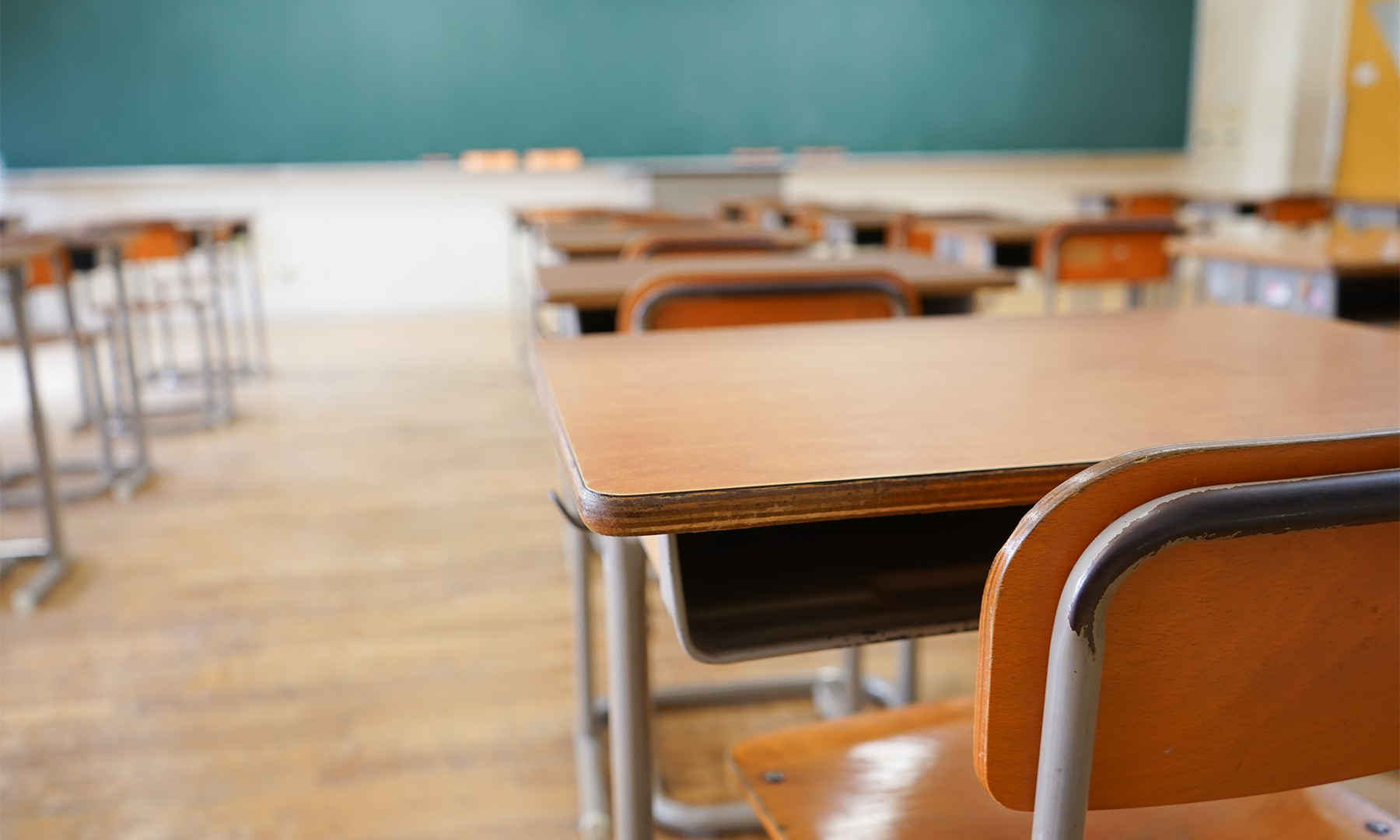 Classroom, Desks, Blackboard