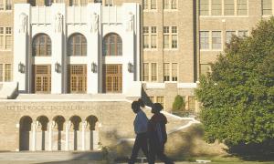 Students walking in front of the Little Rock Central High School