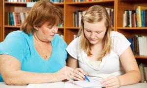 Female educator teaching female student | Teaching Tolerance