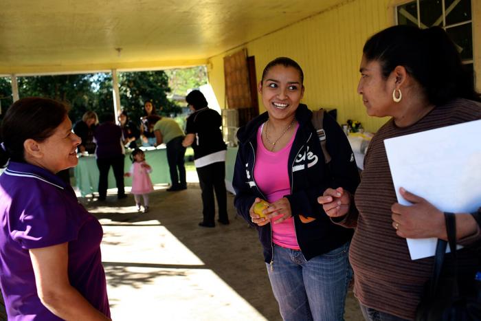 Abriendo Puertas introductory class led by Carmen DeLeon at the home of Juanita Salinas in Weslaco