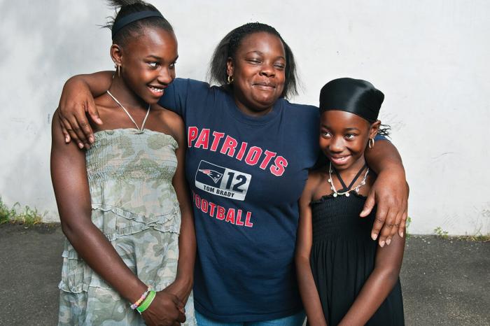 Jennifer Brinson and her daughters Desiree Moore Brinson and Alexus Brinson