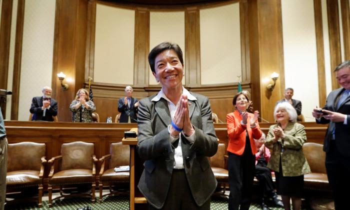Washington state Supreme Court Justice Mary Yu sworn in
